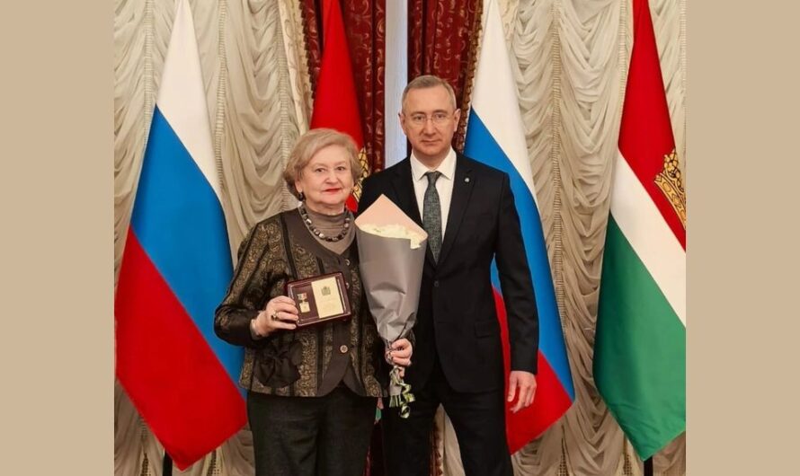 Поздравляем коллегу!