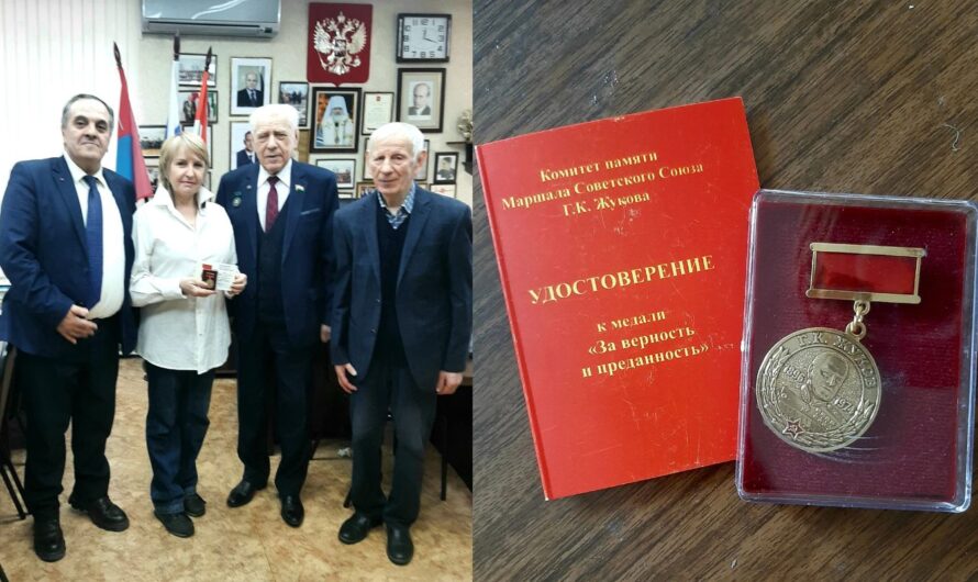 Поздравляем коллег