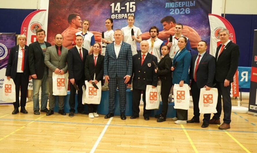 Мас-рестлинг в Люберцах с участием калужских спортсменов и судей